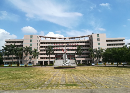 2020年松岗中学"逢8出发"——"防疫有我,爱卫同行"主题志愿服务活动